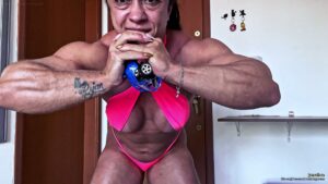 Janaina destroys a toy car